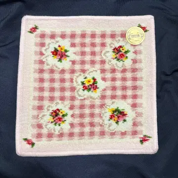 비시 체크 핑크 페이러 손수건