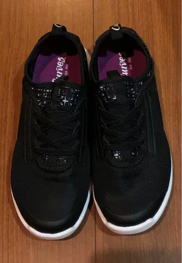 커브스 신발 23cm 신발 무료배송