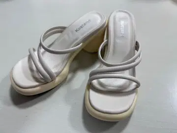 kastane 청키힐 샌들 사이즈 36