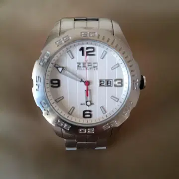 [ 새상품급 ] ZERO HALLIBURTON  손목시계 남성용