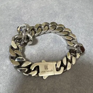 LION HEART 라이온 하트 팔찌