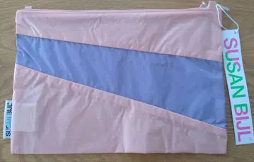 완판템 수잔벨 파우치 Tone & Treble Amplify 2024