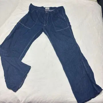 isa의 데님 팬츠