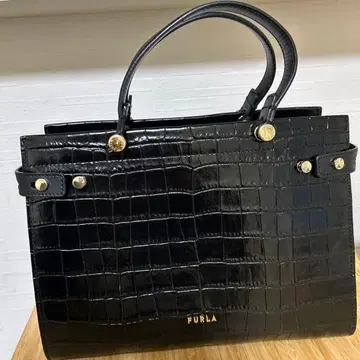 FURLA 블랙 가방