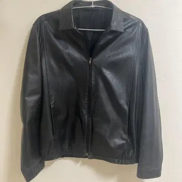 DKNY 블랙 가죽 자켓