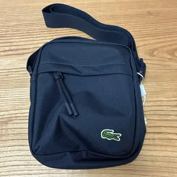 라코스테 네오크로코 카메라백 네이비