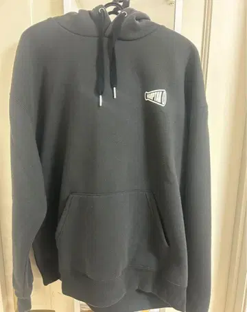 AMPTAK x COLORS 후드티