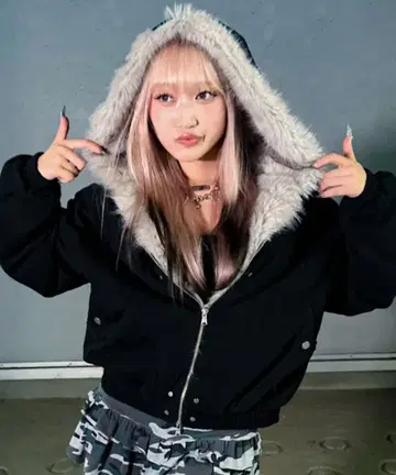 A'GEM [ A'gem/에이젬 ] 퍼 라이닝 숏 자켓