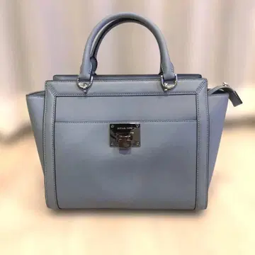 [ 미사용 새상품 ] 마이클코어스 핸드백 스카이블루