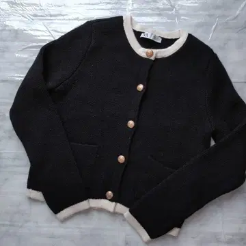 ZARA 블랙 니트 가디건 긴팔 골드 버튼 울 혼방