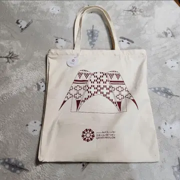 만박 카타르 파빌리온 토트백