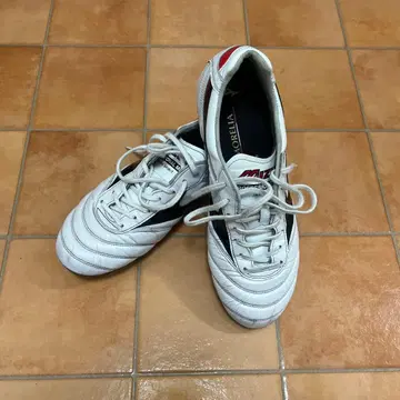 모렐리아 2 JAPAN 화이트 27.5cm 신발 키퍼 주머니 포함