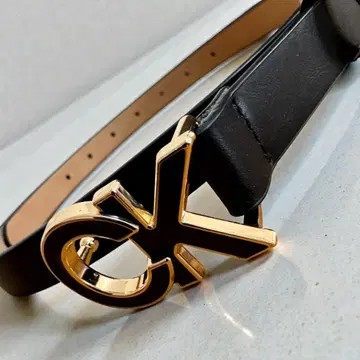 Calvin Klein CK 로고 인조 가죽 벨트