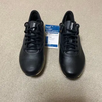 Reebok 이지톤 블랙 24cm