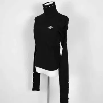 DimMoire 주름 니트 상의 블랙