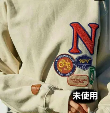 나스 팜 빌리지 트레이닝복 사에코 나스 팜 빌리지