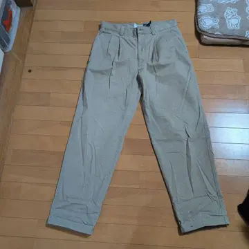 GAP 이지핏 치노 팬츠 베이지