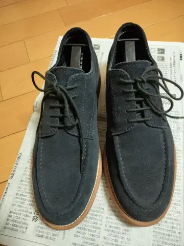 네이비 스웨이드 레이스업 슈즈