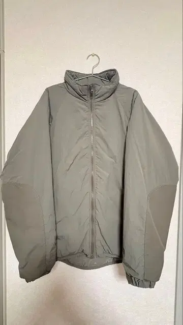 그레이 다운 자켓