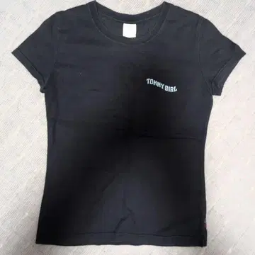 타미걸 블랙 티셔츠