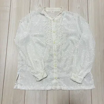 화이트 프릴 긴팔 셔츠 블라우스