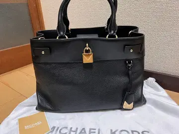 MICHAEL KORS 블랙 가죽 핸드백