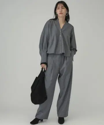 카오스 크리스 울 블라우스