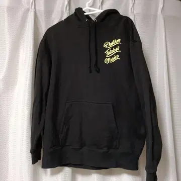 Luz e Sombra 블랙 후드티 L 사이즈