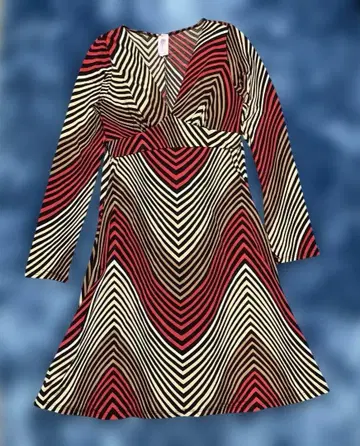 Purple Rain 스트라이프 V넥 스트레치 원피스