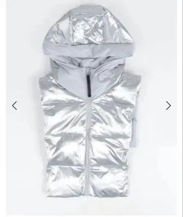 새상품 야마다야 RADIATE 메탈릭 발라클라바 다운 베스트 실버