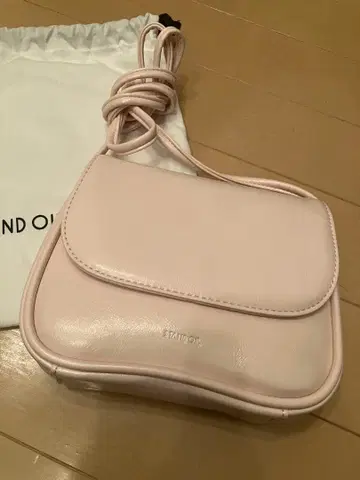 STAND OIL 미니 숄더백 뷰티&유스 한정품 미사용 새상품