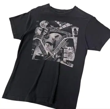 M.C. 에셔 [ 상대성 ] TBLACK M 새상품급