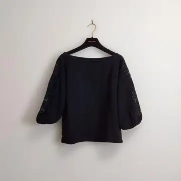 그레이스 콘티넨탈 소매 레이스 컷탑 맨투맨 티셔츠 7부 소매 36