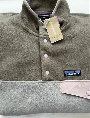 미사용 새상품 Patagonia 신틸라 스냅 T