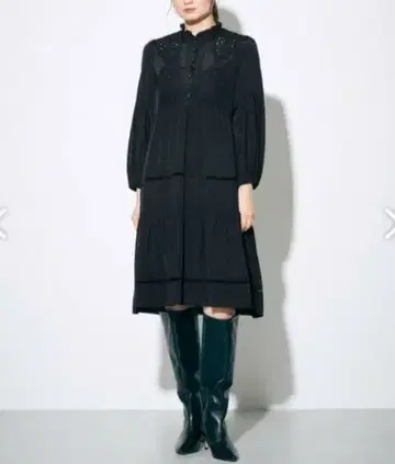 그레이스 콘티넨탈 핀턱 컷워크 튜닉