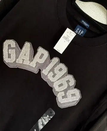 GAP 트레이닝복 맨투맨 블랙