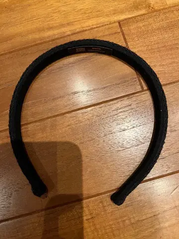 알렉산드르 블랙 뜨개질 머리띠