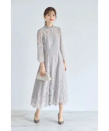 [택 포함 새상품] 토코 스캘럽 컷 패널 레이스 x 라인 레이스 원피스