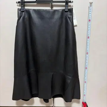 루니 인조 가죽 스커트