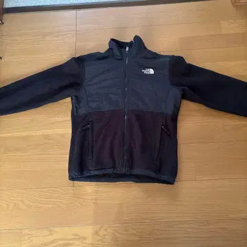 The North Face 블랙 플리스 자켓