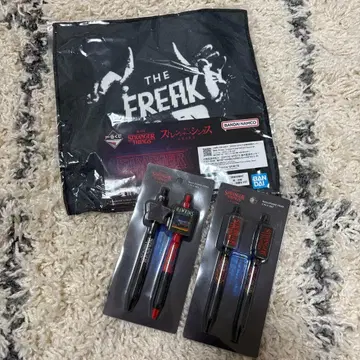 STRANGER THINGS 3COINS 볼펜 세트