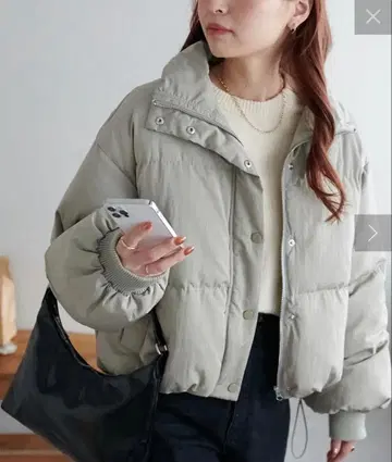 Discoat 충전솜 숏 블루종 다운 코트