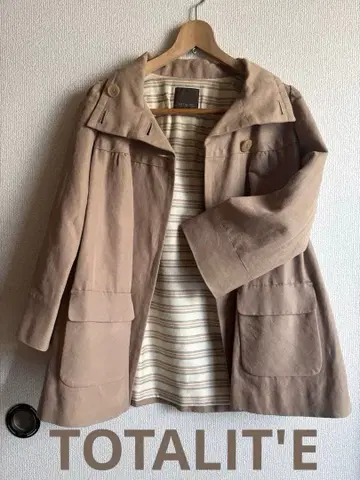 TOTALIT'E 토타리테 베이지 자켓 숏코트