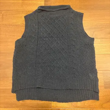 밴야드 스톰 블랙 베스트 새상품급