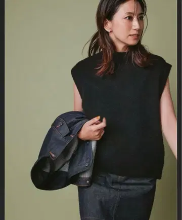 토우하라 아키 FORME 울 니트 베스트