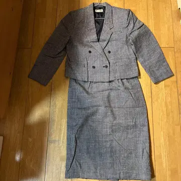 체크 무늬 더블 브레스트 스커트 셋업