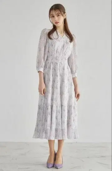 택 포함 새상품 허리 셔링 뉘앙스 플라워 쉬폰 플리츠 원피스