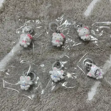 산리오 메지루시 액세서리 포근포근 스노우 키티 시나몬 쿠로미