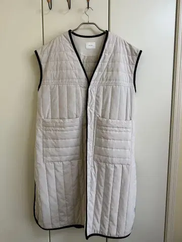 [ MANON ] 롱 기장 퀼팅 베스트