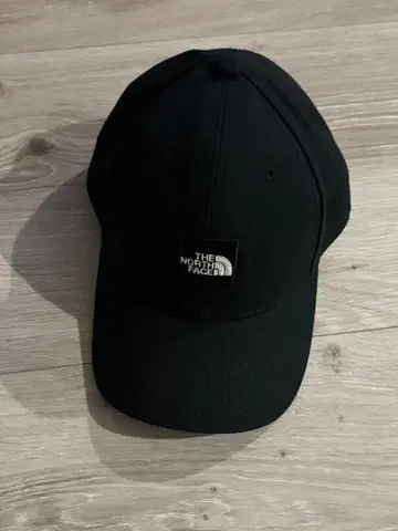 THE NORTH FACE 블랙 캡
